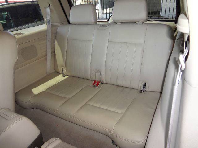 2004 Lincoln Aviator GLS PZEV