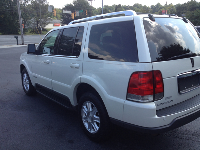 2004 Lincoln Aviator 2WD 4dr V6 SE SUV