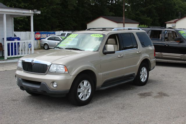 2004 Lincoln Aviator GLS PZEV