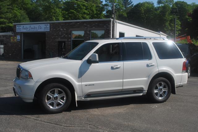 2004 Lincoln Aviator Coupe