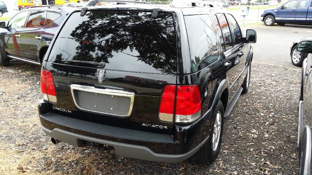 2004 Lincoln Aviator GLS PZEV