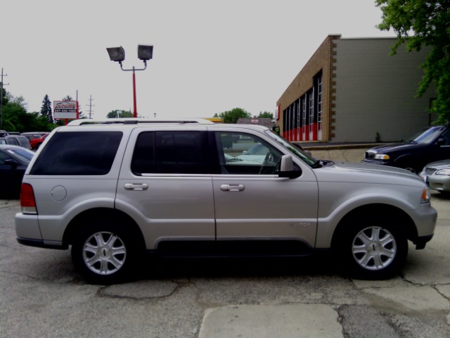 2004 Lincoln Aviator GLS PZEV