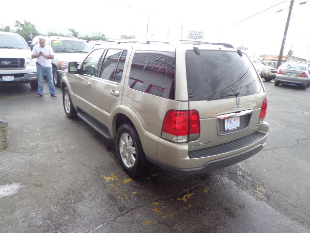 2004 Lincoln Aviator GLS PZEV