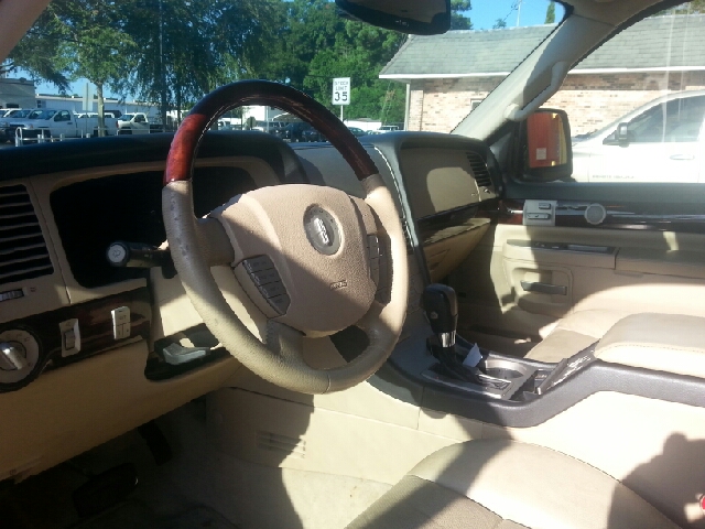 2005 Lincoln Aviator GLS PZEV