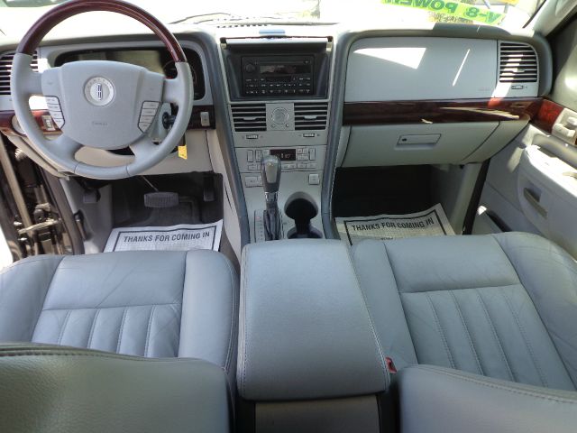 2005 Lincoln Aviator GLS PZEV