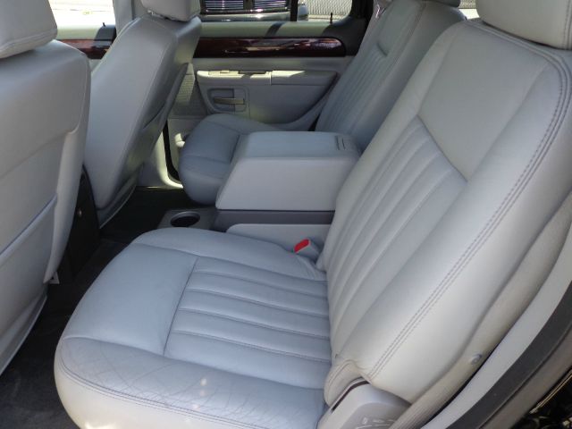 2005 Lincoln Aviator GLS PZEV