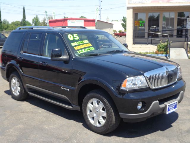 2005 Lincoln Aviator GLS PZEV