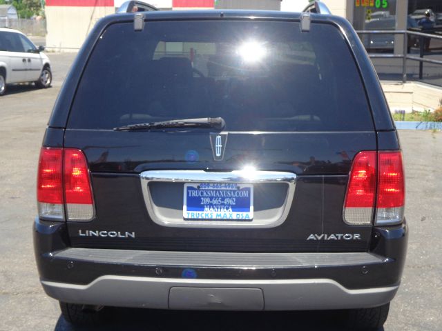 2005 Lincoln Aviator GLS PZEV