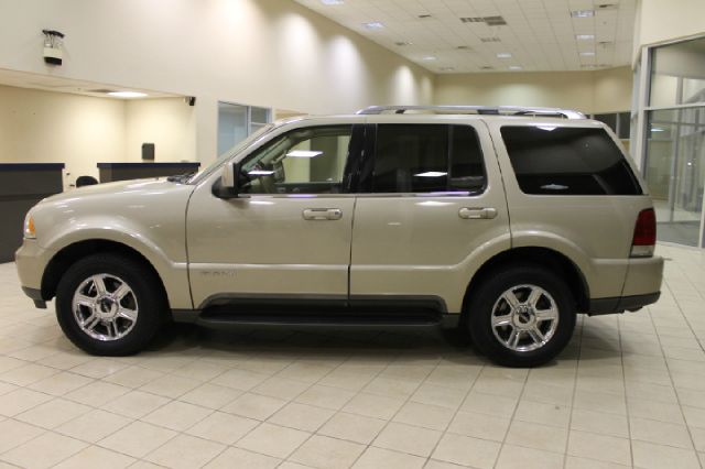 2005 Lincoln Aviator GLS PZEV