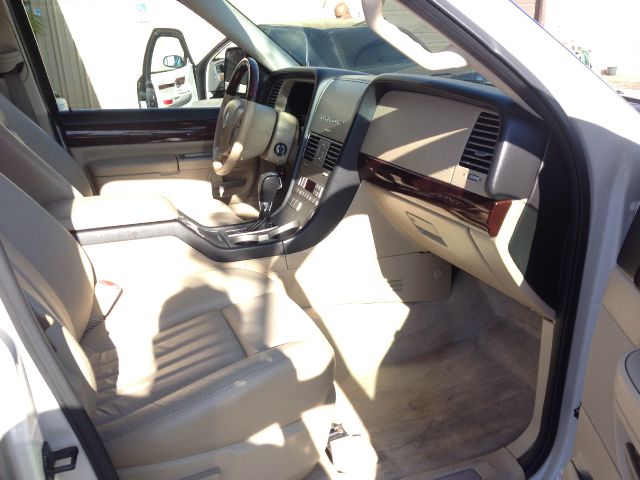 2005 Lincoln Aviator GLS PZEV