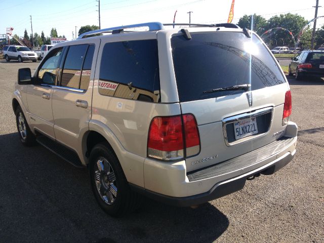 2005 Lincoln Aviator GLS PZEV