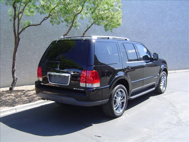 2005 Lincoln Aviator Coupe