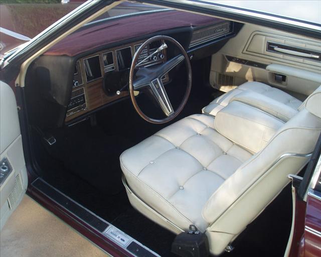 1972 Lincoln Continental 2.0T Sport Sedan 4D