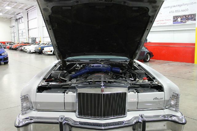 1976 Lincoln Continental LSi Sedan 4D