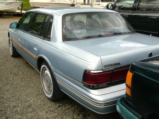 1991 Lincoln Continental DOWN 4.9 WAC