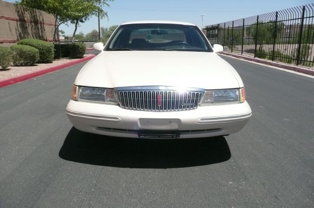 1996 Lincoln Continental Base