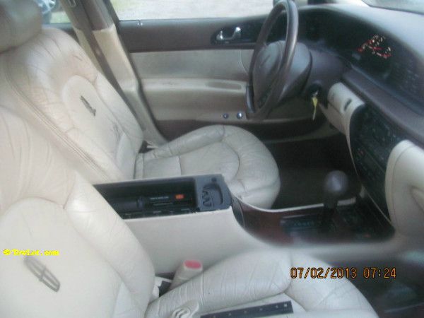 1997 Lincoln Continental Base