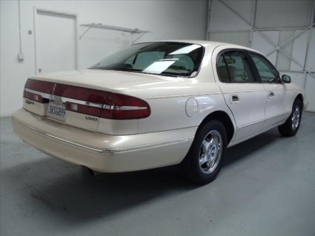 1997 Lincoln Continental Unknown