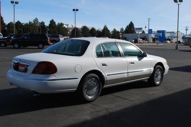 1998 Lincoln Continental Base