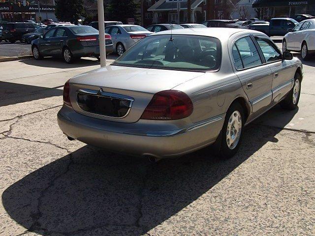 1999 Lincoln Continental Unknown