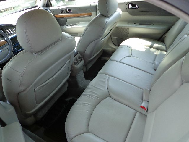 1999 Lincoln Continental Base