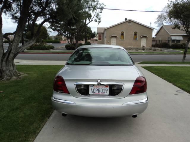 1999 Lincoln Continental Base