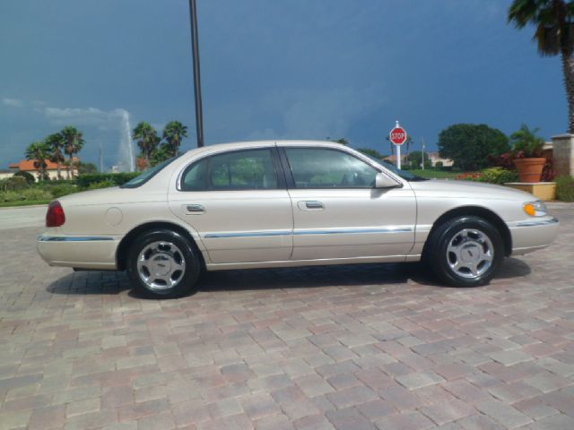 1999 Lincoln Continental Base