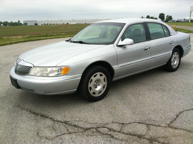 2000 Lincoln Continental Base