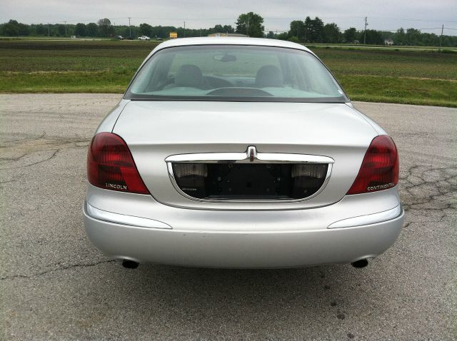 2000 Lincoln Continental Base