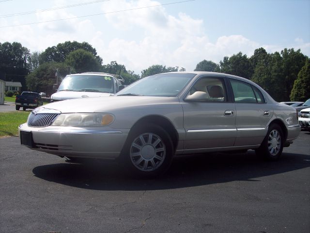 2000 Lincoln Continental Base