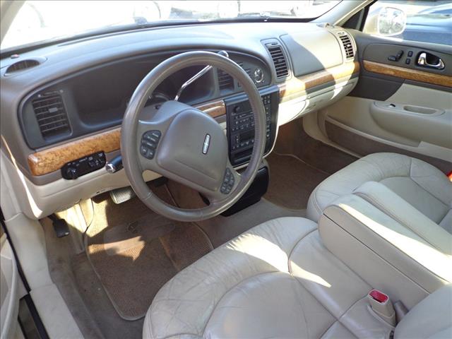 2000 Lincoln Continental Unknown