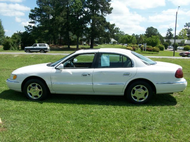 2000 Lincoln Continental Base