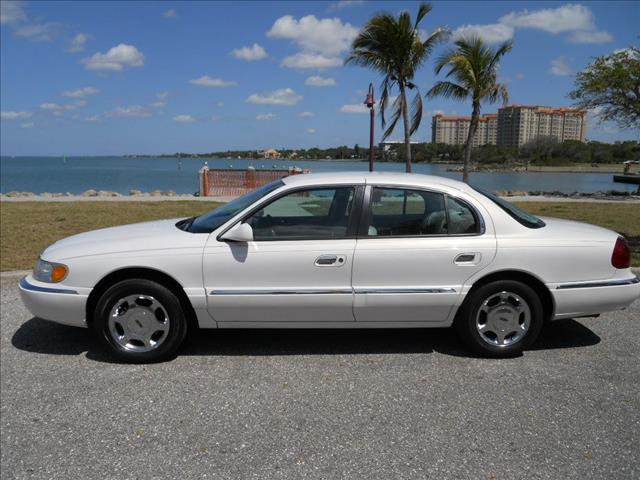 2001 Lincoln Continental Unknown