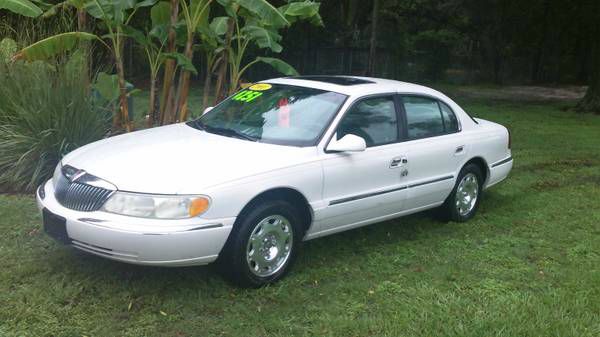 2001 Lincoln Continental Base