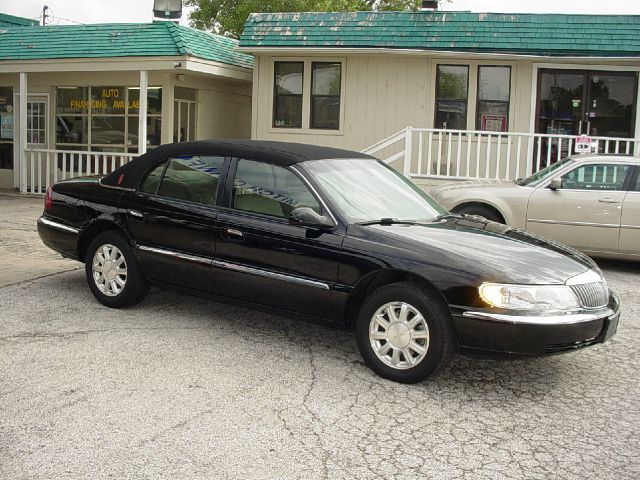 2001 Lincoln Continental Base