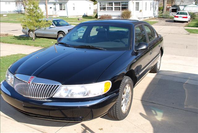 2001 Lincoln Continental Unknown