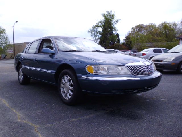 2001 Lincoln Continental Base