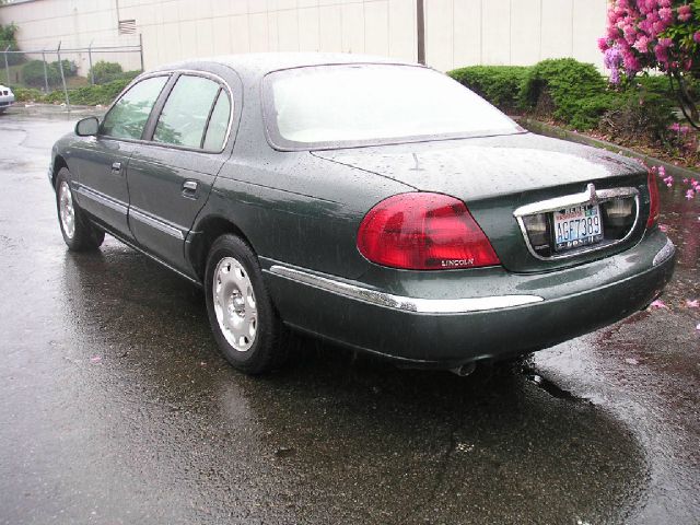 2001 Lincoln Continental Base