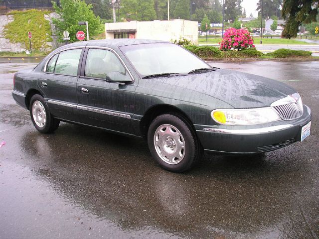 2001 Lincoln Continental Base