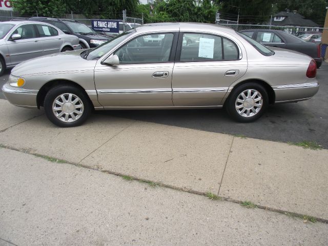 2002 Lincoln Continental EX 4x4 AT