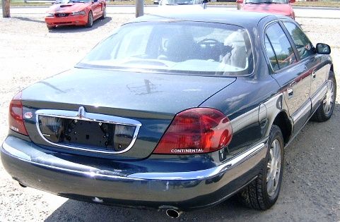 2002 Lincoln Continental Base