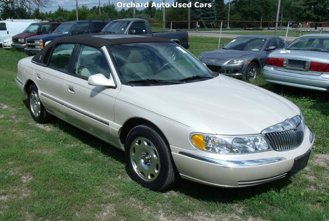 2002 Lincoln Continental Club Cab Laramie SLT