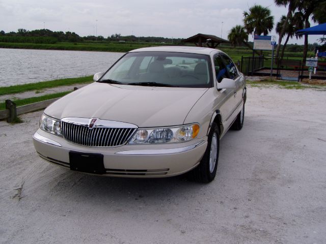 2002 Lincoln Continental Unknown