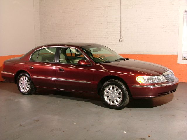 2002 Lincoln Continental Base