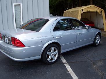 2000 Lincoln LS Red Line