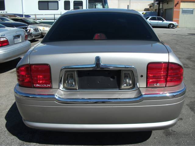 2002 Lincoln LS Red Line