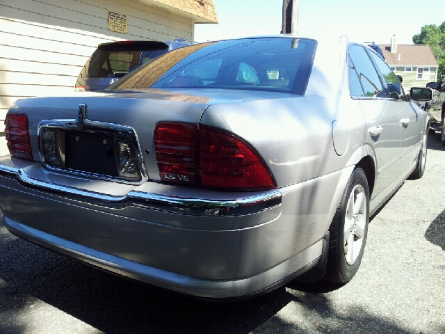 2002 Lincoln LS LE Pickup 4D 8 Ft