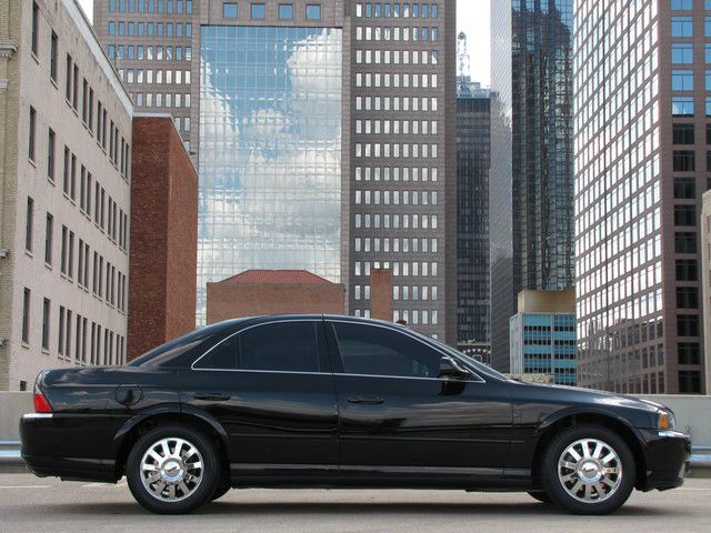 2004 Lincoln LS X-- 1 Owner--- AC