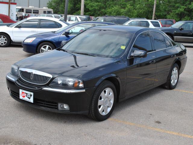 2004 Lincoln LS Coupe