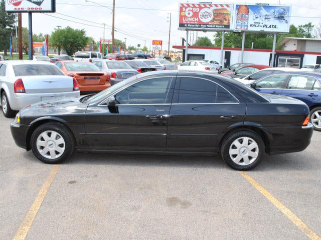 2004 Lincoln LS Coupe